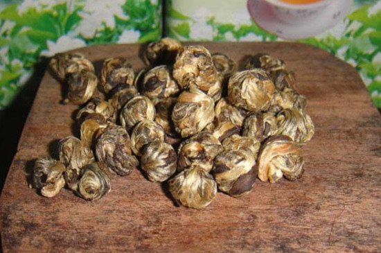 茉莉龍珠一次泡幾顆，茉莉龍珠一一杯放幾顆